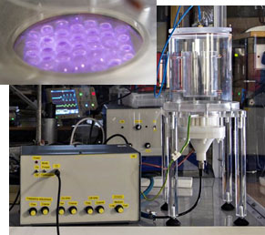 Microbubble-enhanced plasma reactor and view of the plasma through the membrane at the gas-liquid interface.